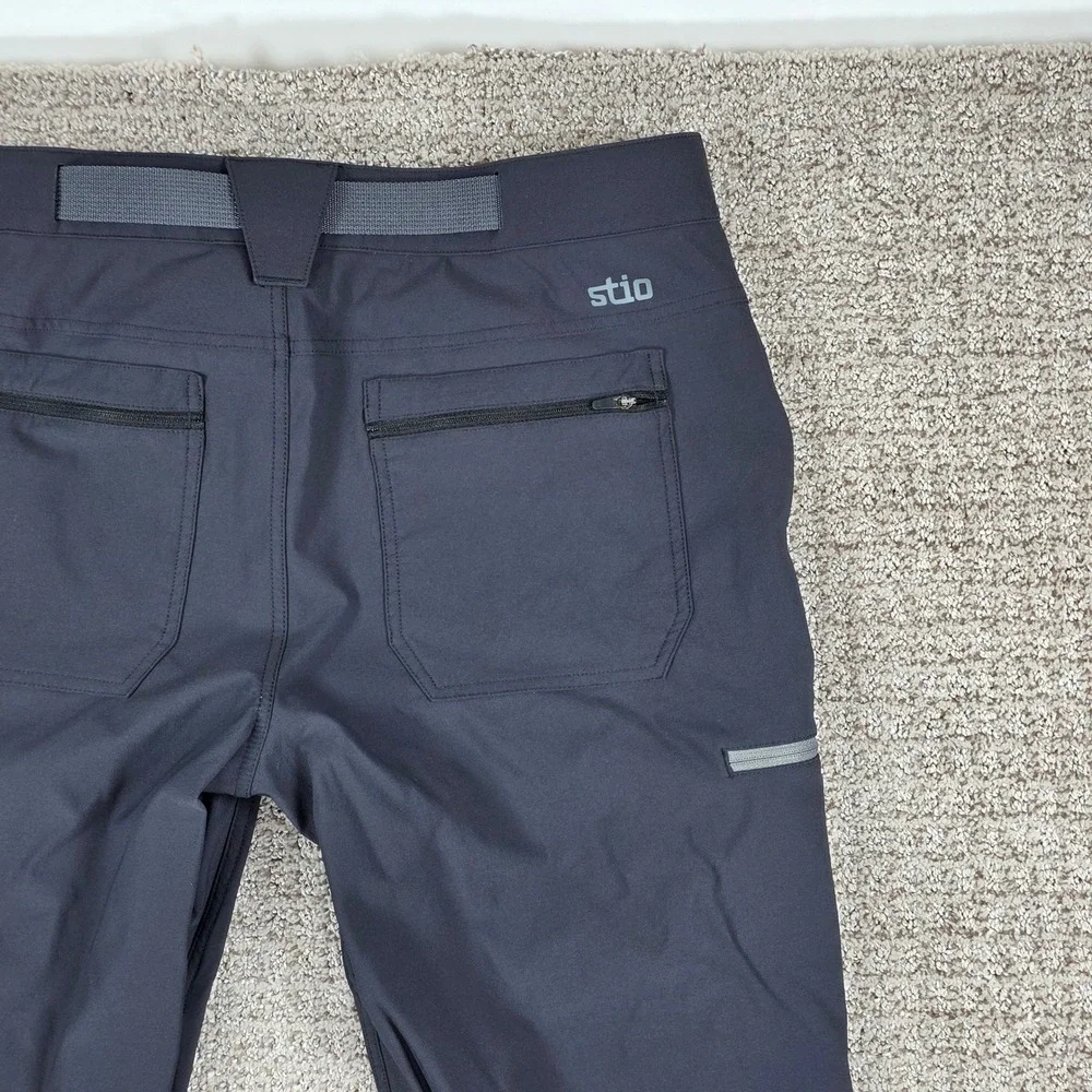 Stio Mens Pinedale Pant Black Outdoor Hiking Trail Pants Size 32R 32x32 Belted